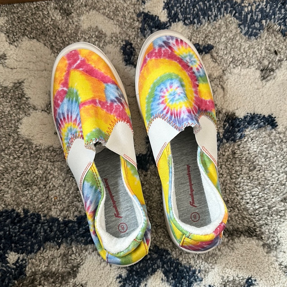 Funkymonkey Slip On Shoes Size 8